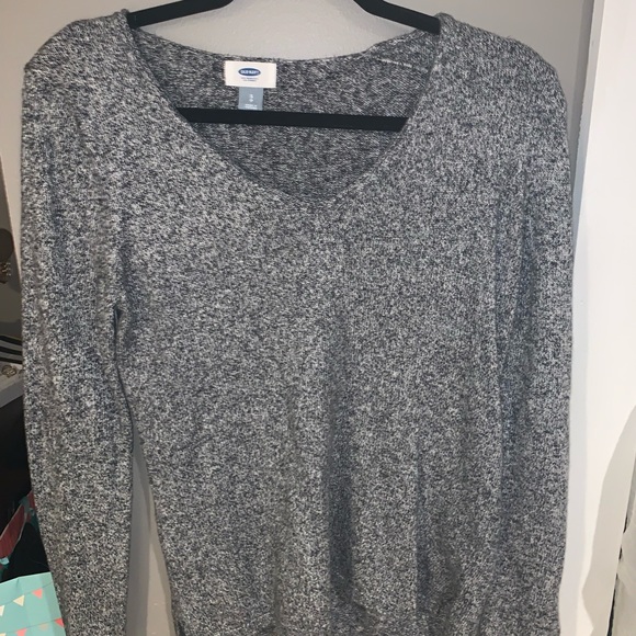 Grey sweater - Picture 1 of 2